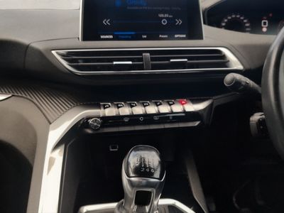 2021 Peugeot 3008