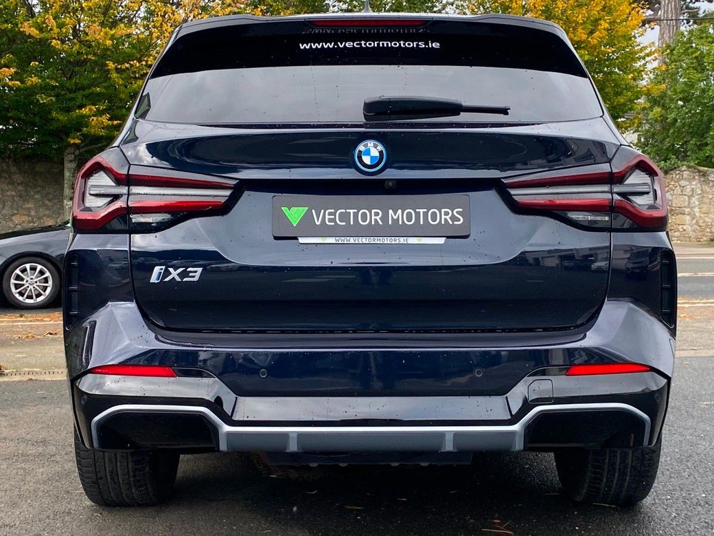 2022 BMW iX3