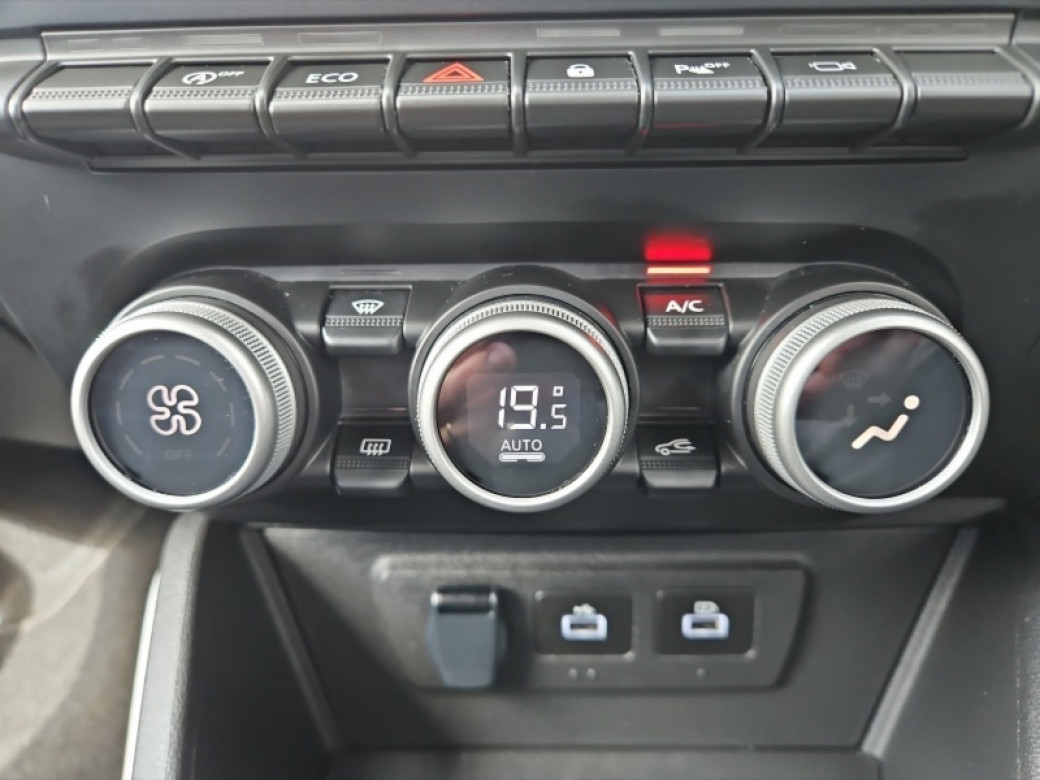2023 Dacia Duster