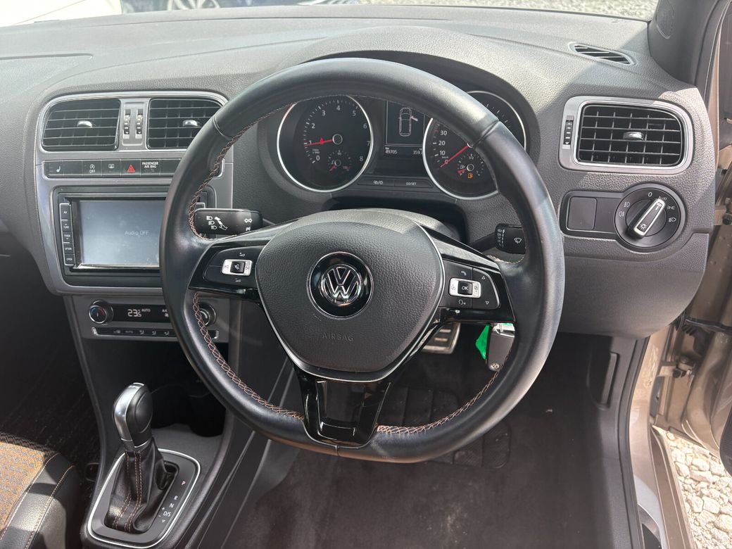 2017 Volkswagen Polo