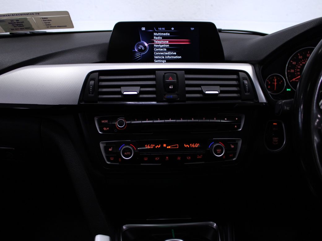 2015 BMW 320