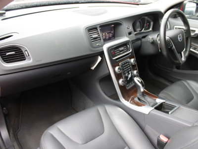 2018 Volvo V60