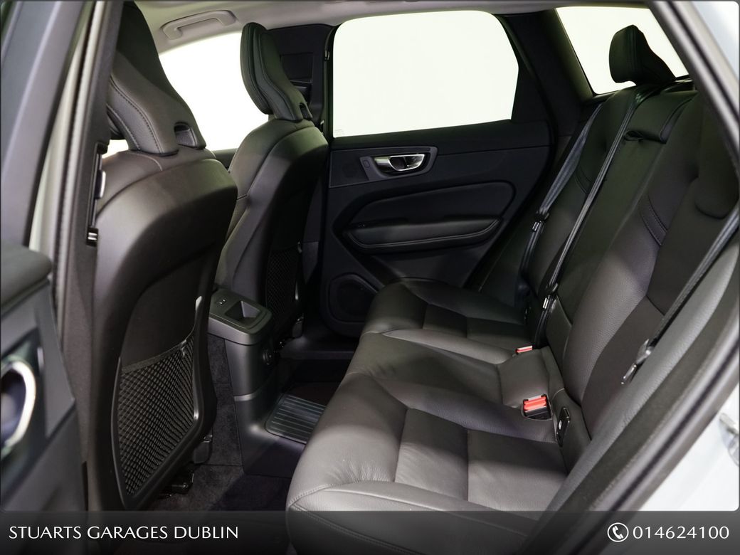 2025 Volvo XC60