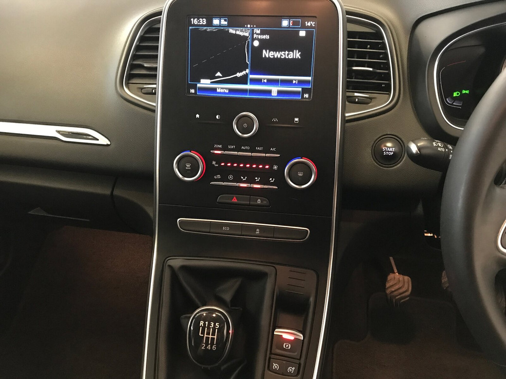 2021 Renault Grand Scenic