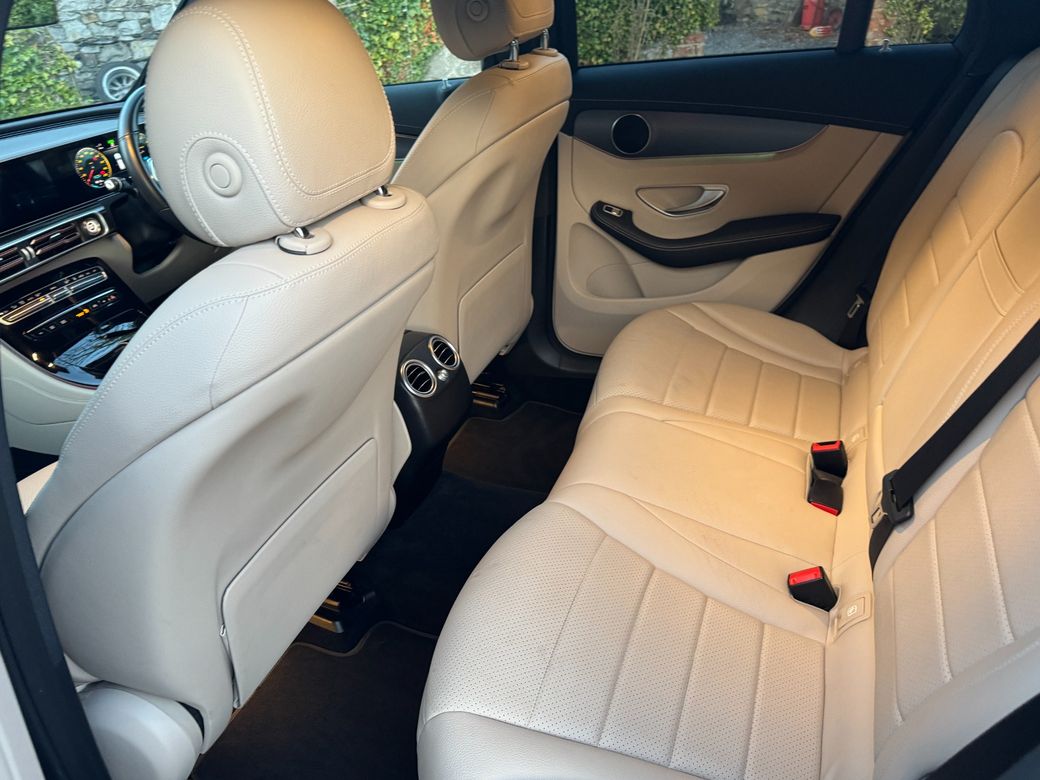 2021 Mercedes-Benz EQC