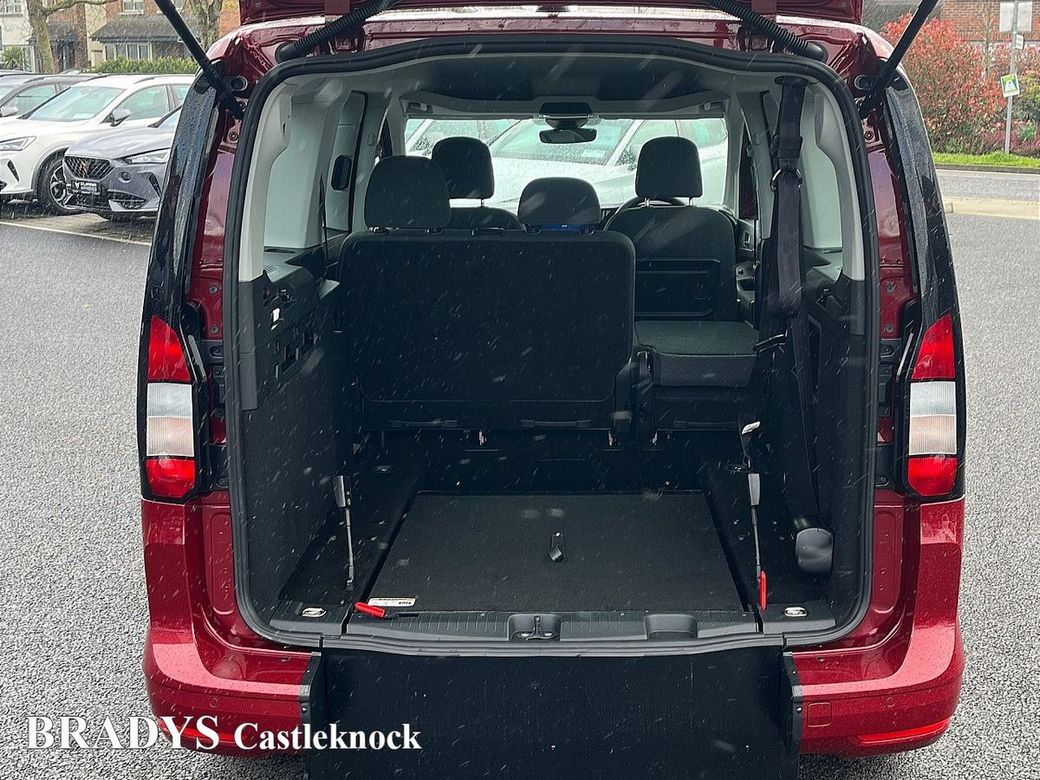 2025 Ford Tourneo Connect