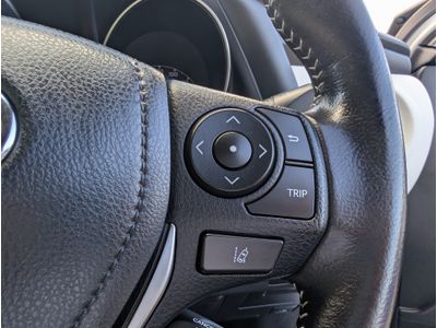 2016 Toyota Auris