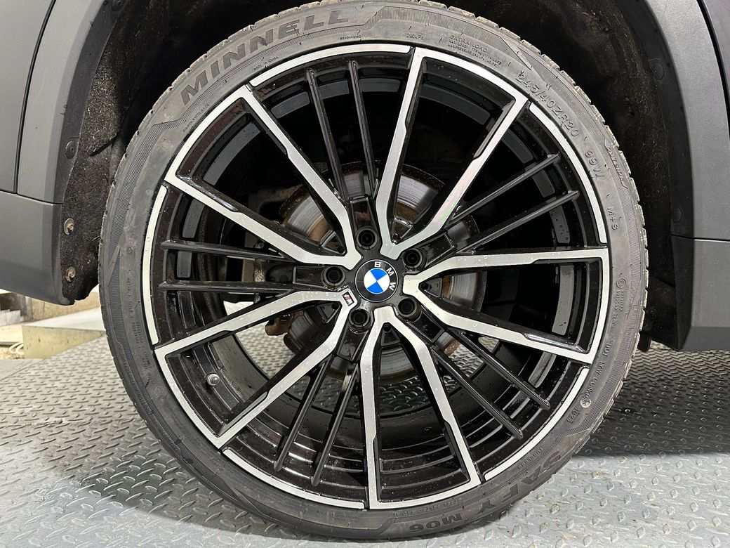 2023 BMW X1