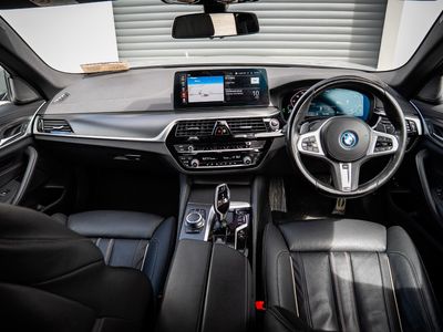 2022 BMW 5 Series