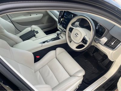 2019 Volvo S90