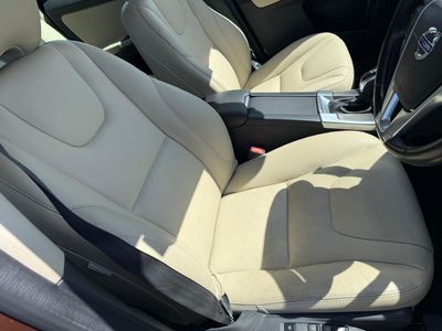 2015 Volvo XC60