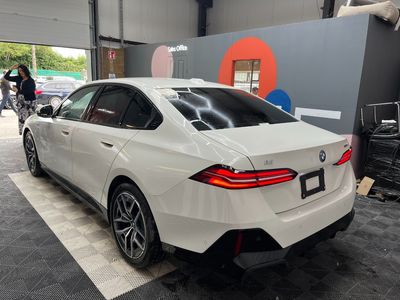 2023 BMW i5