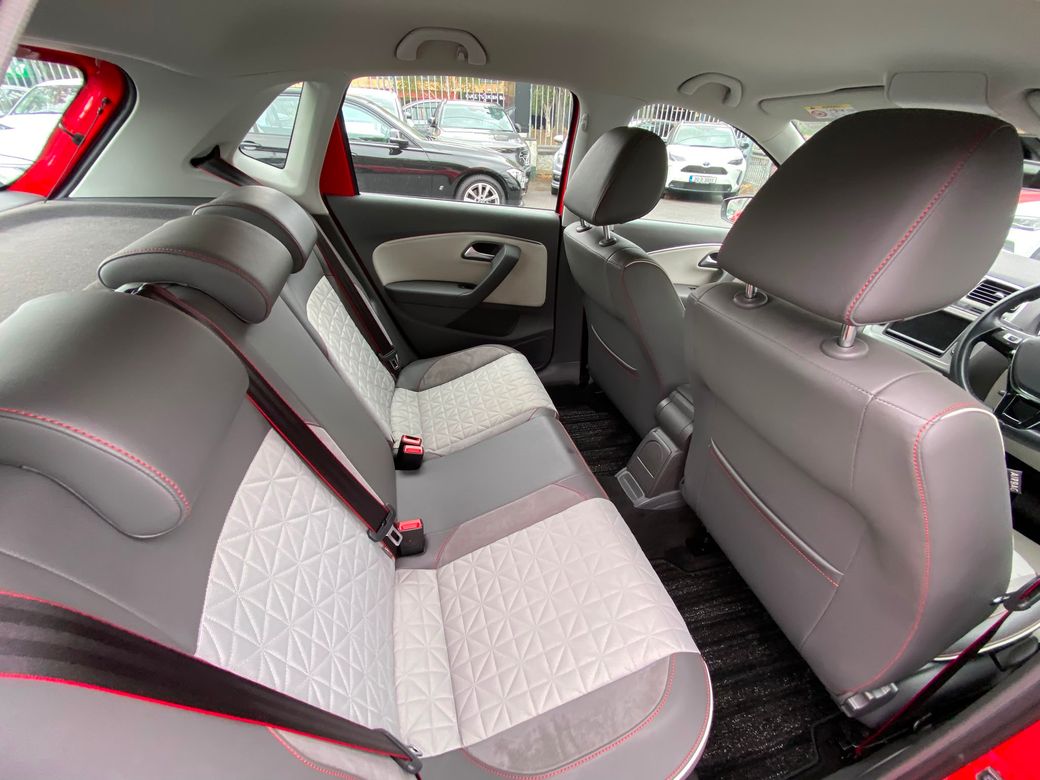2017 Volkswagen Polo