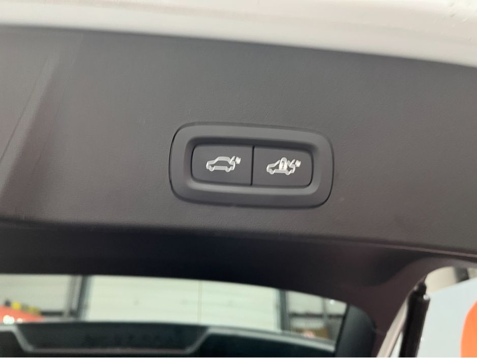 2022 Volvo XC40