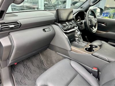 2024 Toyota Landcruiser