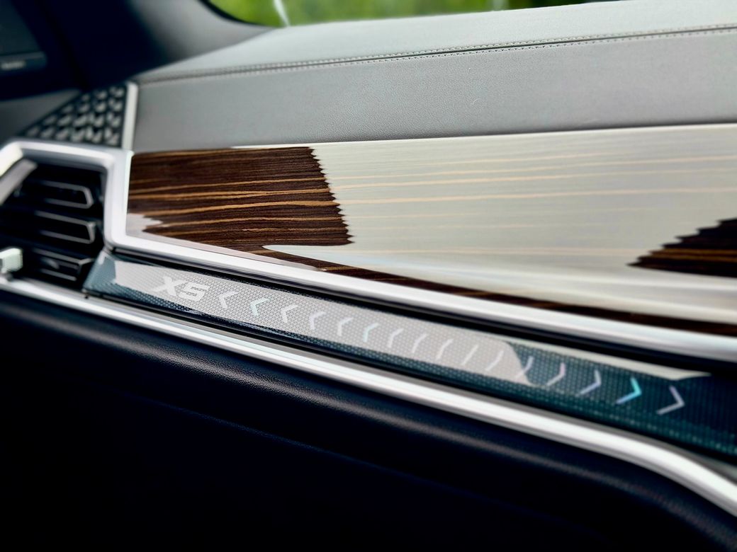 2025 BMW X5