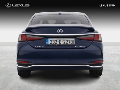 2023 Lexus ES 300h
