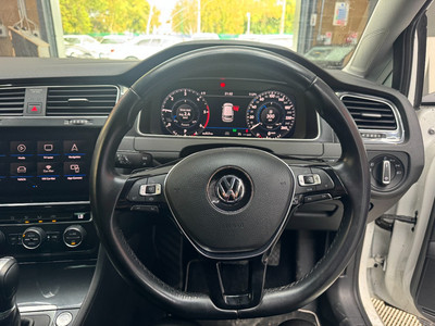 2019 Volkswagen Golf