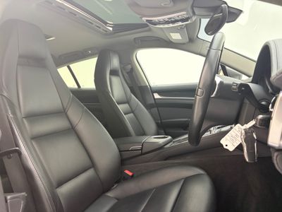 2016 Porsche Panamera