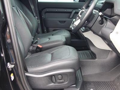 2023 Land Rover Defender