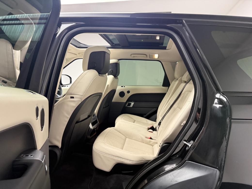 2021 Land Rover Range Rover Sport