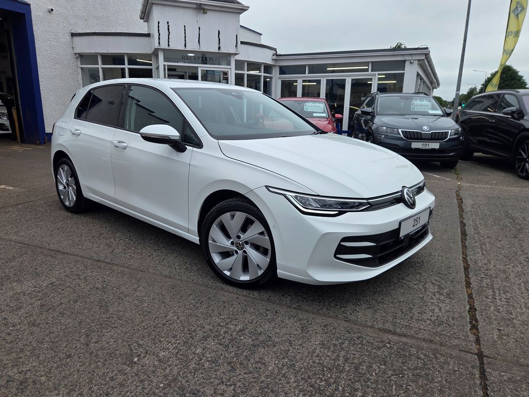 2025 Volkswagen Golf
