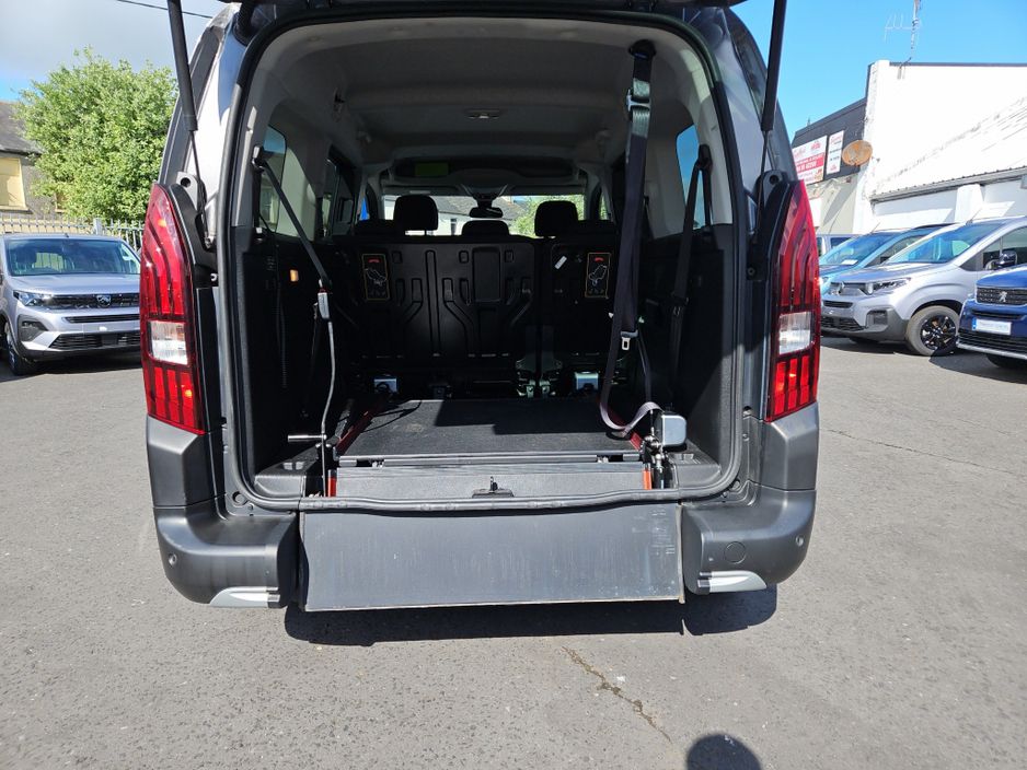 2021 Peugeot Rifter