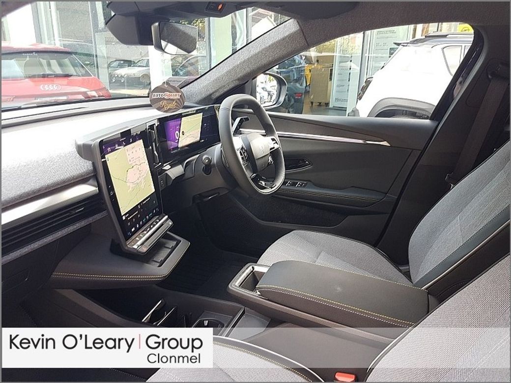 2026 Renault Scenic