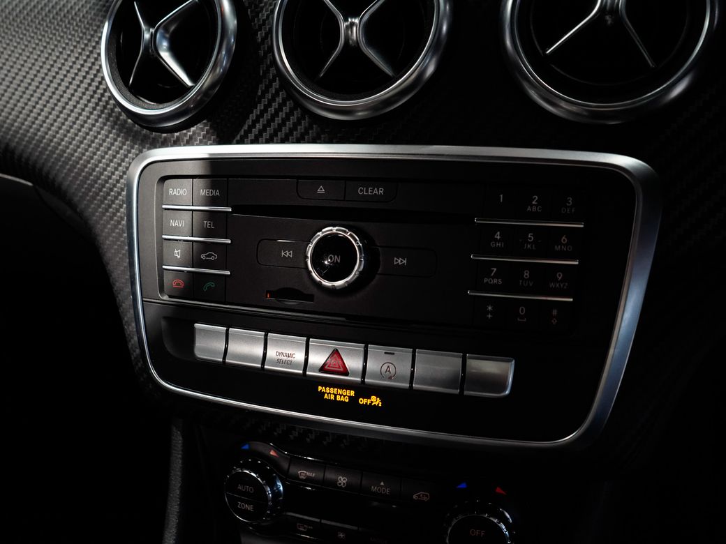 2018 Mercedes-Benz A 180