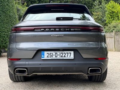 2025 Porsche Cayenne
