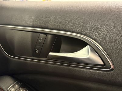 2013 Mercedes-Benz A 180