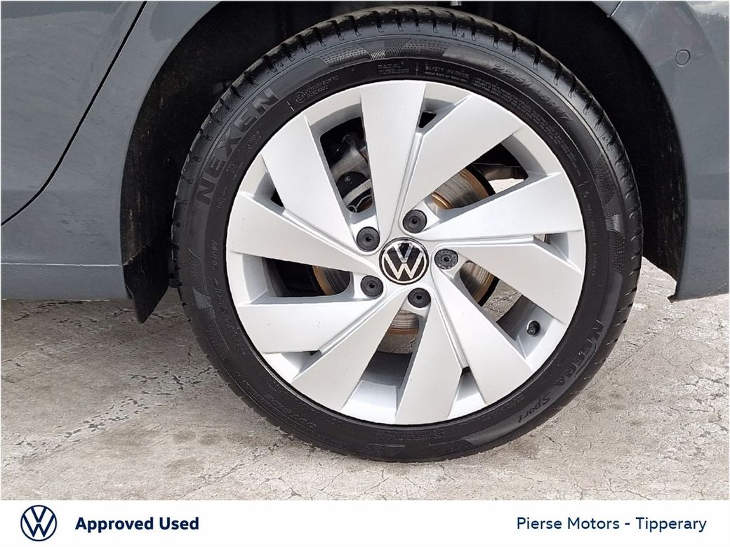 2025 Volkswagen Golf