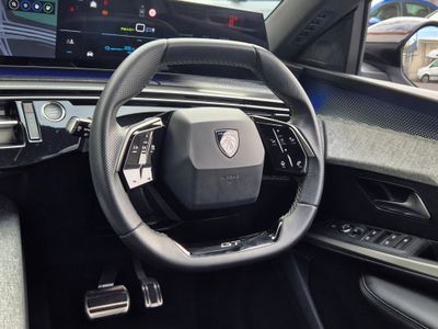 2025 Peugeot 3008