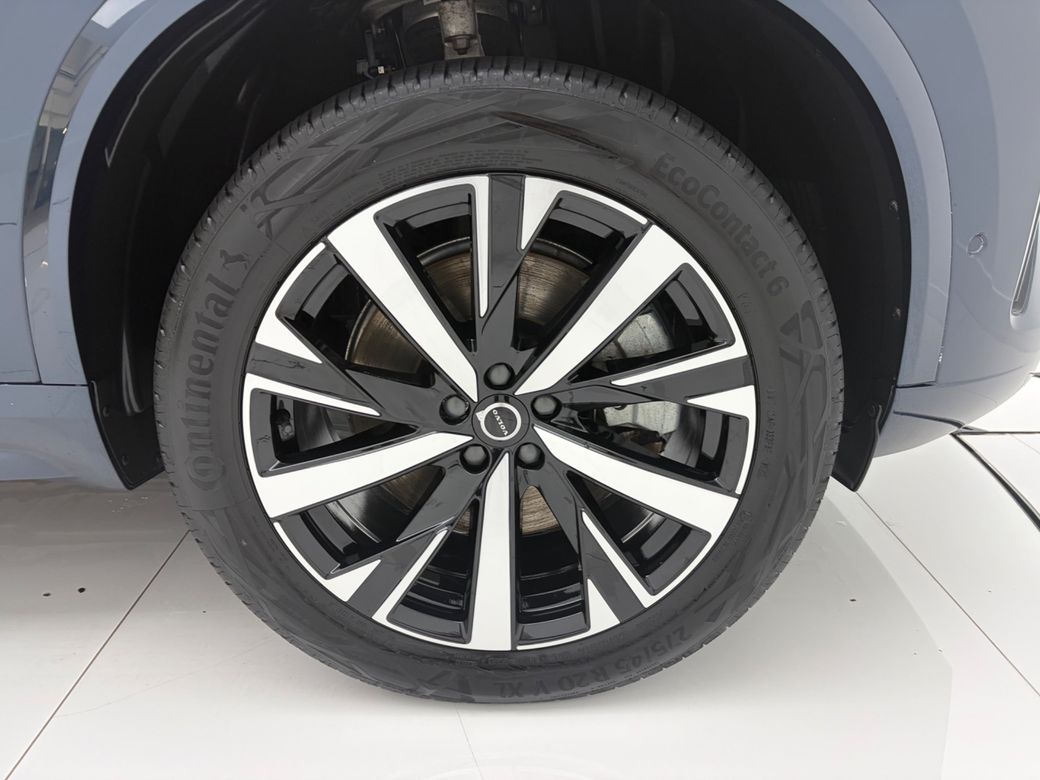 2025 Volvo XC90