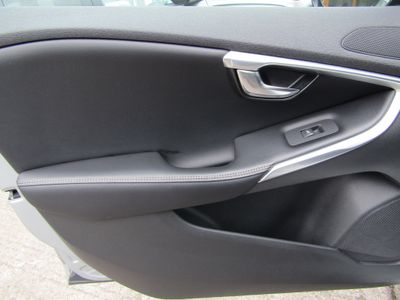 2013 Volvo V40