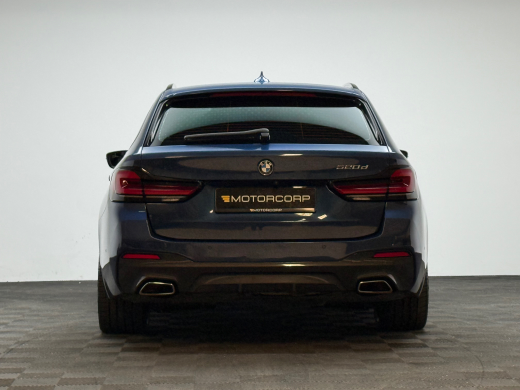 2021 BMW 5 Series