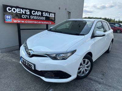 2017 Toyota Auris