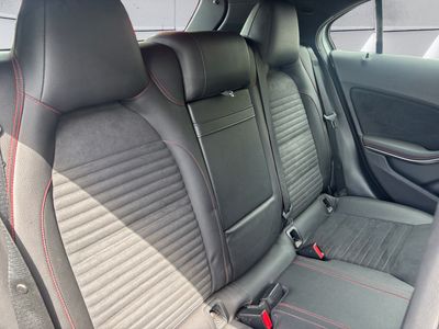 2015 Mercedes-Benz A 180