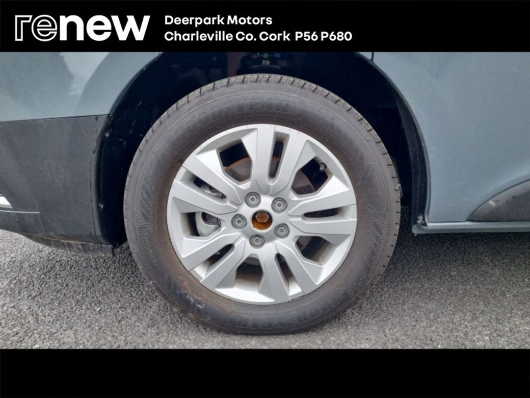 2026 Renault Trafic