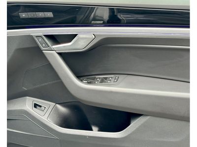 2022 Volkswagen Touareg