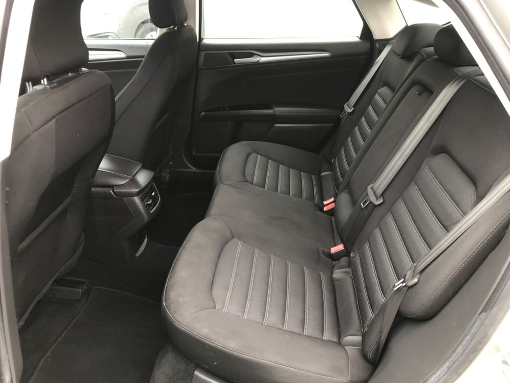 2016 Ford Mondeo