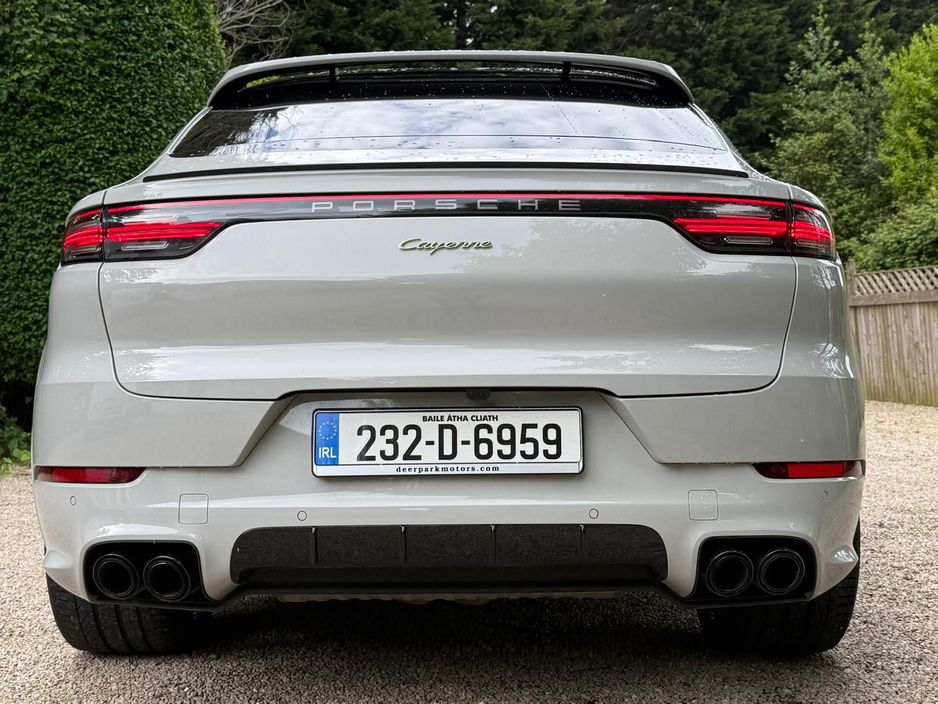 2023 Porsche Cayenne