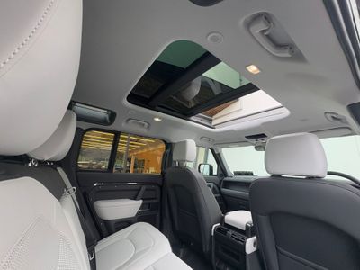 2025 Land Rover Defender