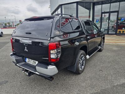2022 Mitsubishi L200