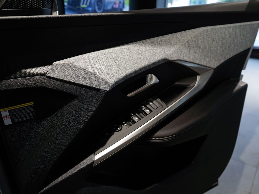 2025 Peugeot 3008