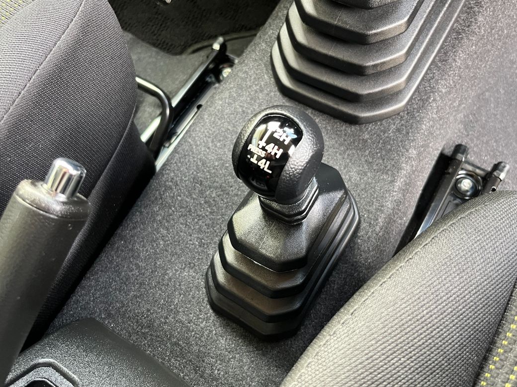 2025 Suzuki Jimny