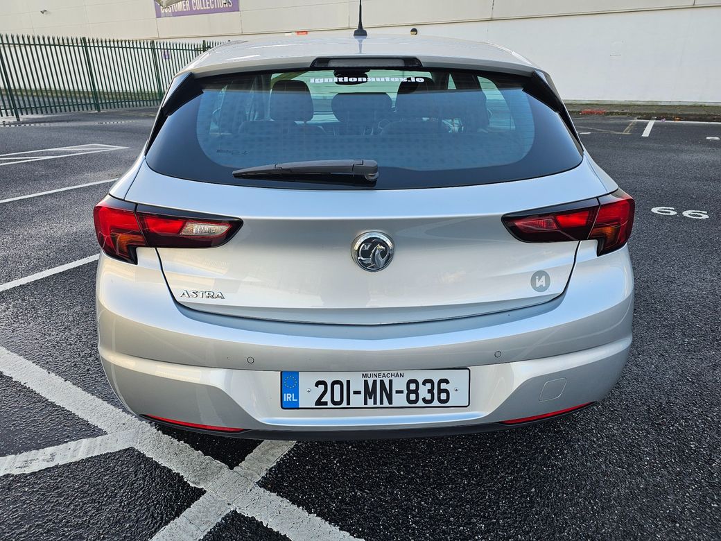 2020 Opel Astra