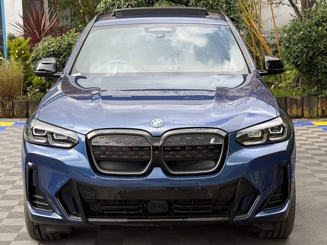 2024 BMW iX3