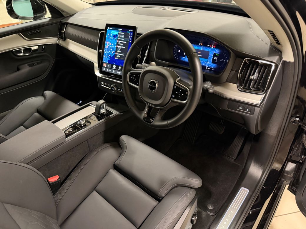 2025 Volvo XC90