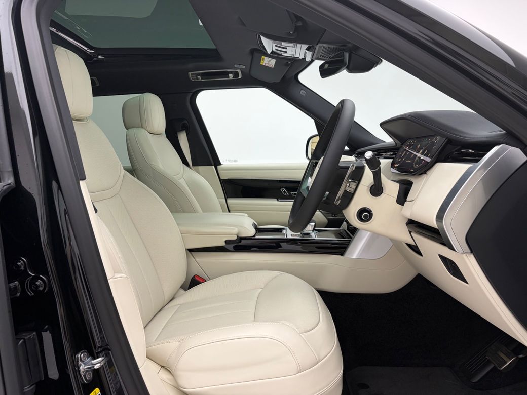 2026 Land Rover Range Rover